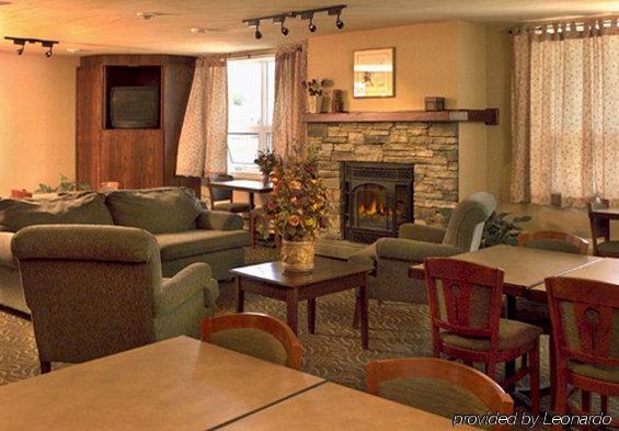 Coast Fraser Tower Yellowknife Restaurant photo